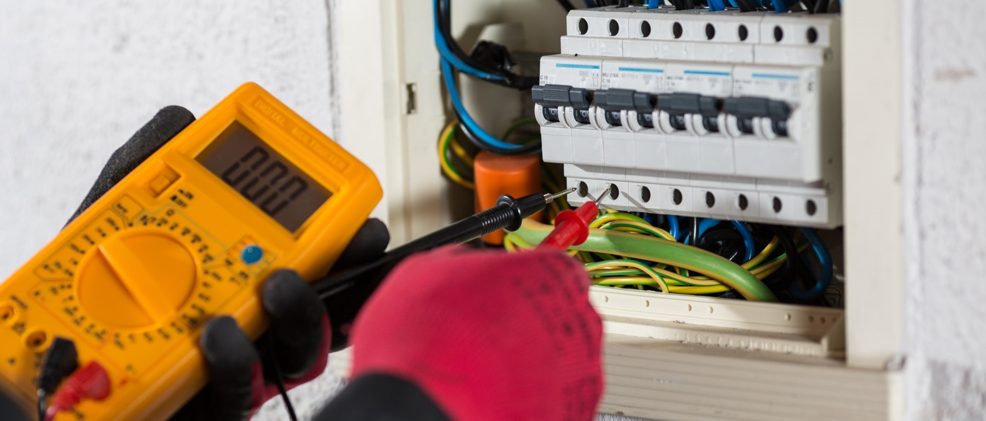 Electricians DA5